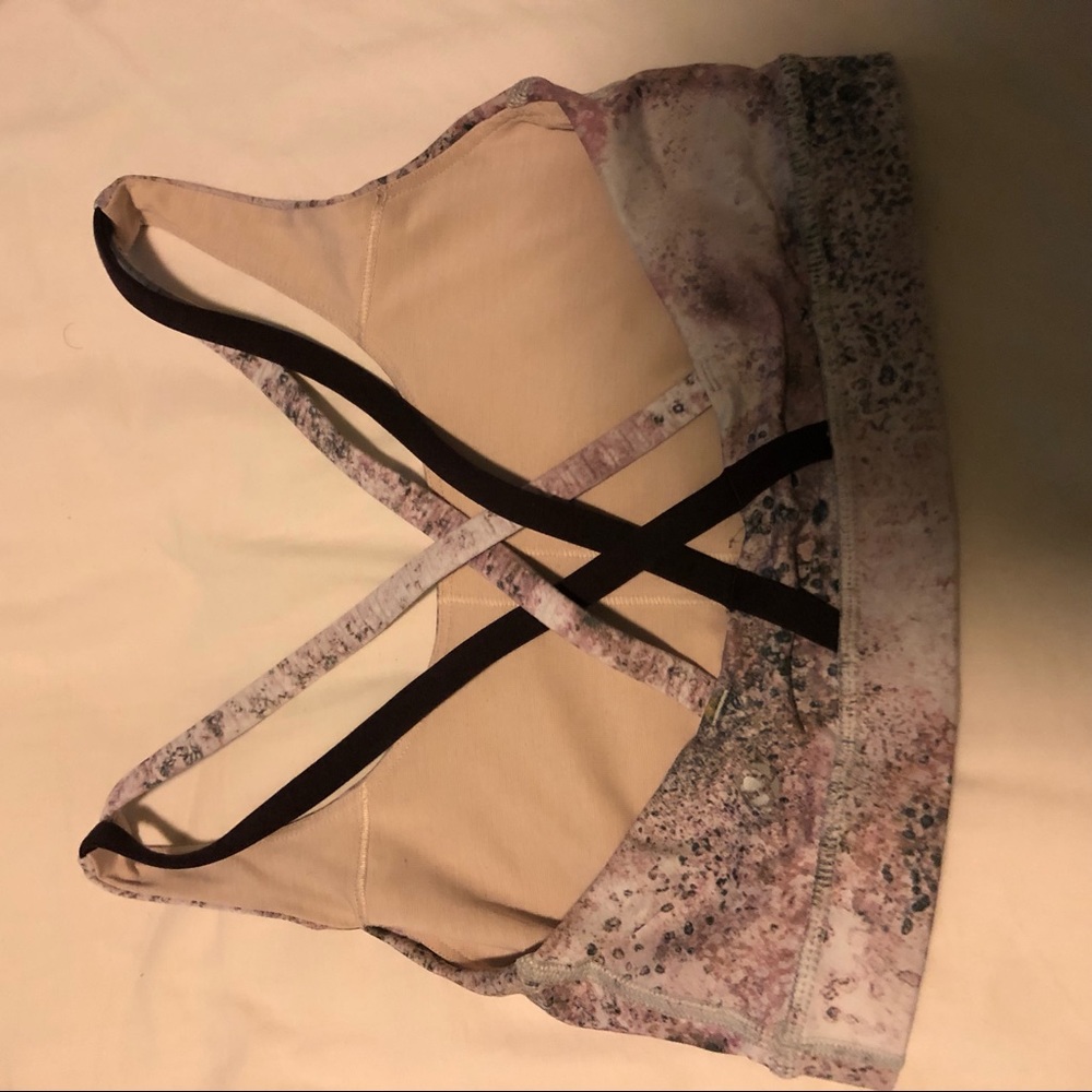 lululemon bra - Picture 2 of 2